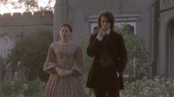 要赶走旧女仆啦