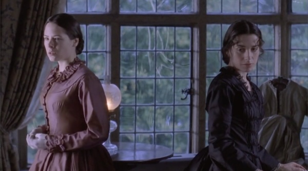 我们的距离又近又远